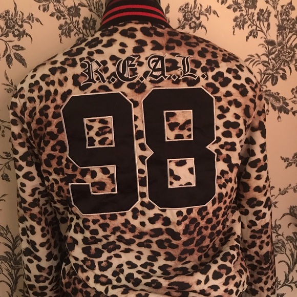 Leopard Jacket - Picture 2 of 2